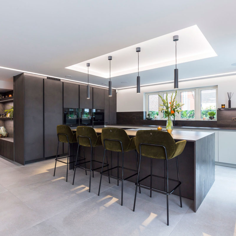 Differences Between German British Kitchens Hubble Kitchens   15 Drayton Lane SLW 1 2 800x800 